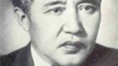 мұхтар әуезов өмірбаяны қысқаша