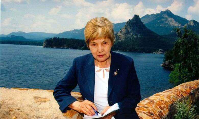 ф.оңғарсынова өмірбаяны