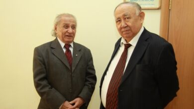 тұманбай молдағалиев өмірбаяны