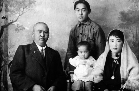 ермұқан бекмаханов өмірбаяны